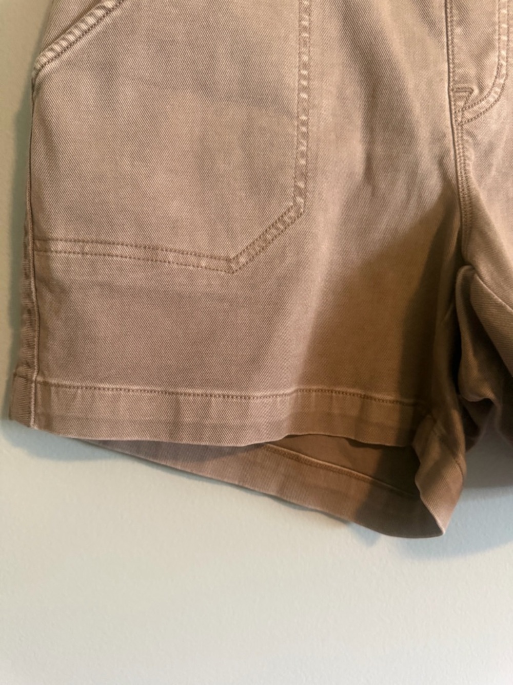 SPANX Women's Shorts Brown Casual Stretch Twill pull on style size small - Picture 3 of 8
